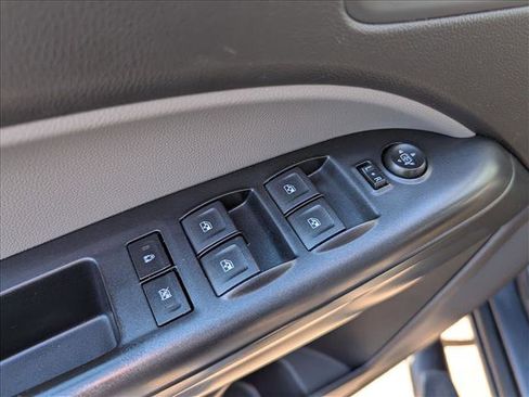 Used 2017 Chevrolet Colorado W/T w/ Custom Special Edition image 28