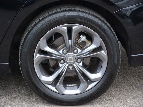 Used 2023 Honda Accord EX-L image 32