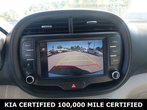 Certified 2025 Kia Soul LX w/ LX Technology Package image 16