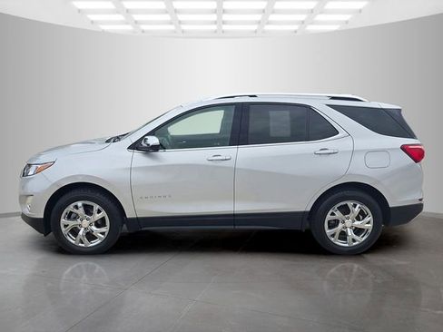 Used 2020 Chevrolet Equinox Premier image 7