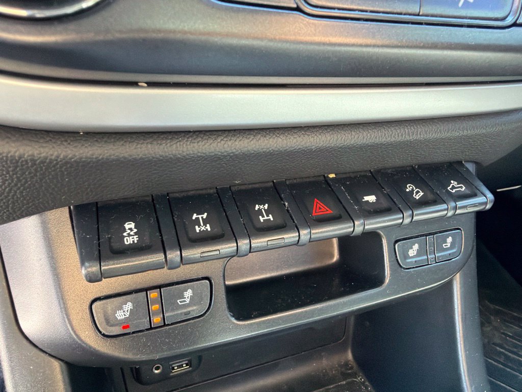 Used 2021 Chevrolet Colorado ZR2 w/ ZR2 Dusk Special Edition AWD/4WD image 30