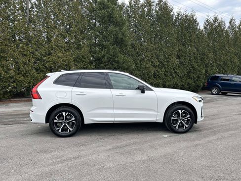 New 2026 Volvo XC60 B5 Core w/ Climate Package AWD/4WD image 2