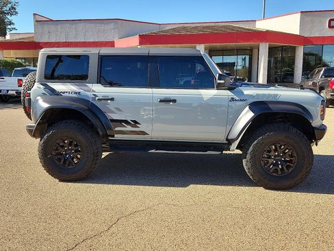 Used 2023 Ford Bronco Raptor image 5