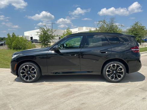 New 2025 BMW X3 xDrive30i w/ Premium Package image 5