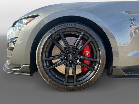 Used 2022 Ford Mustang Shelby GT500 w/ Technology Package image 16
