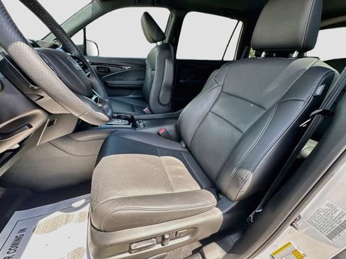 Used 2023 Honda Passport Elite image 25