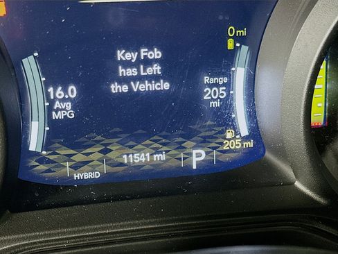 Used 2025 Jeep Wrangler Willys image 18