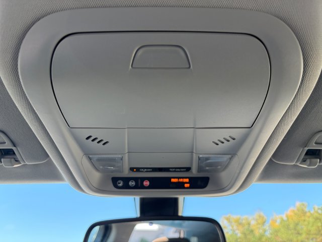 Used 2018 GMC Terrain SLE w/ Driver Convenience Package FWD image 23