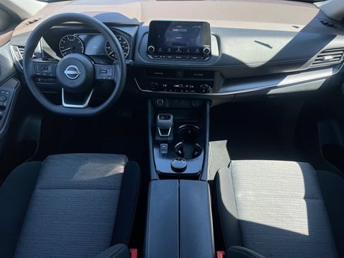Certified 2023 Nissan Rogue SV AWD/4WD image 3