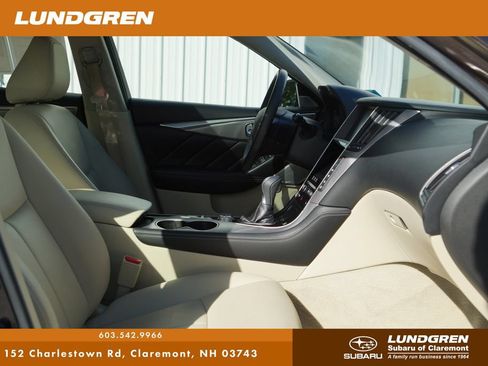 Used 2017 INFINITI Q50 3.0t Premium w/ 3.0T Premium Plus Package AWD/4WD image 10