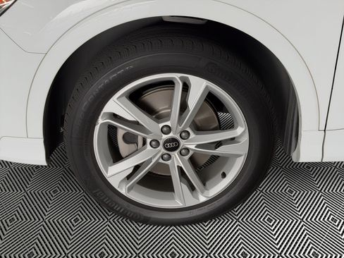 Used 2023 Audi Q3 2.0T Premium Plus w/ Premium Plus Package AWD/4WD image 12