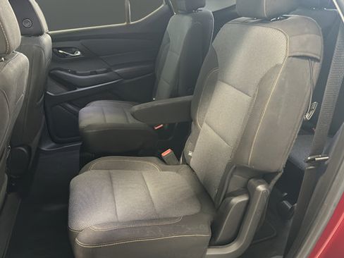Used 2019 Chevrolet Traverse LT AWD/4WD image 22