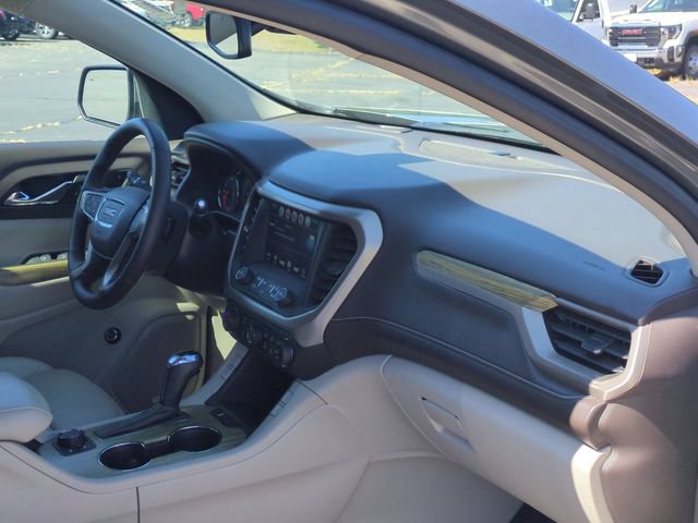 Used 2017 GMC Acadia Denali w/ Technology Package AWD/4WD image 37