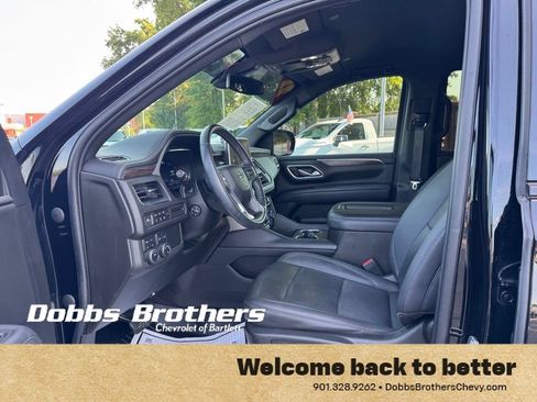 Certified 2022 Chevrolet Tahoe Z71 w/ Luxury Package AWD/4WD image 10
