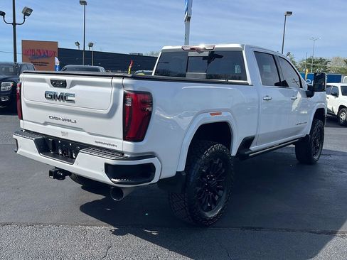 Used 2024 GMC Sierra 2500 Denali Ultimate w/ Max Trailering Package image 5