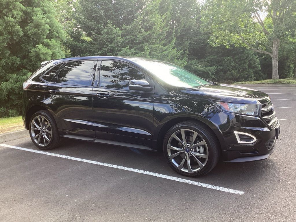 Used 2017 Ford Edge Sport w/ Equipment Group 401A AWD/4WD image 9