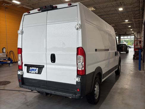 Used 2017 RAM ProMaster 2500 w/ Mopar Trailer Tow Group FWD image 5