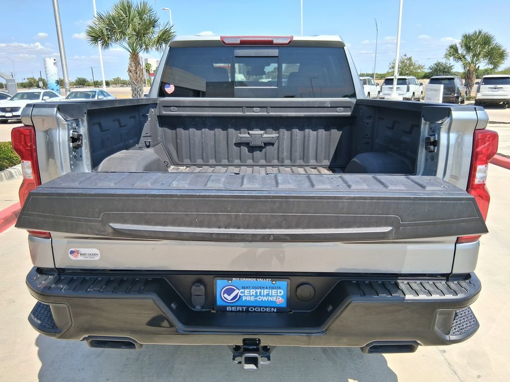 Used 2025 Chevrolet Silverado 1500 LT Trail Boss w/ Convenience Package II AWD/4WD image 7