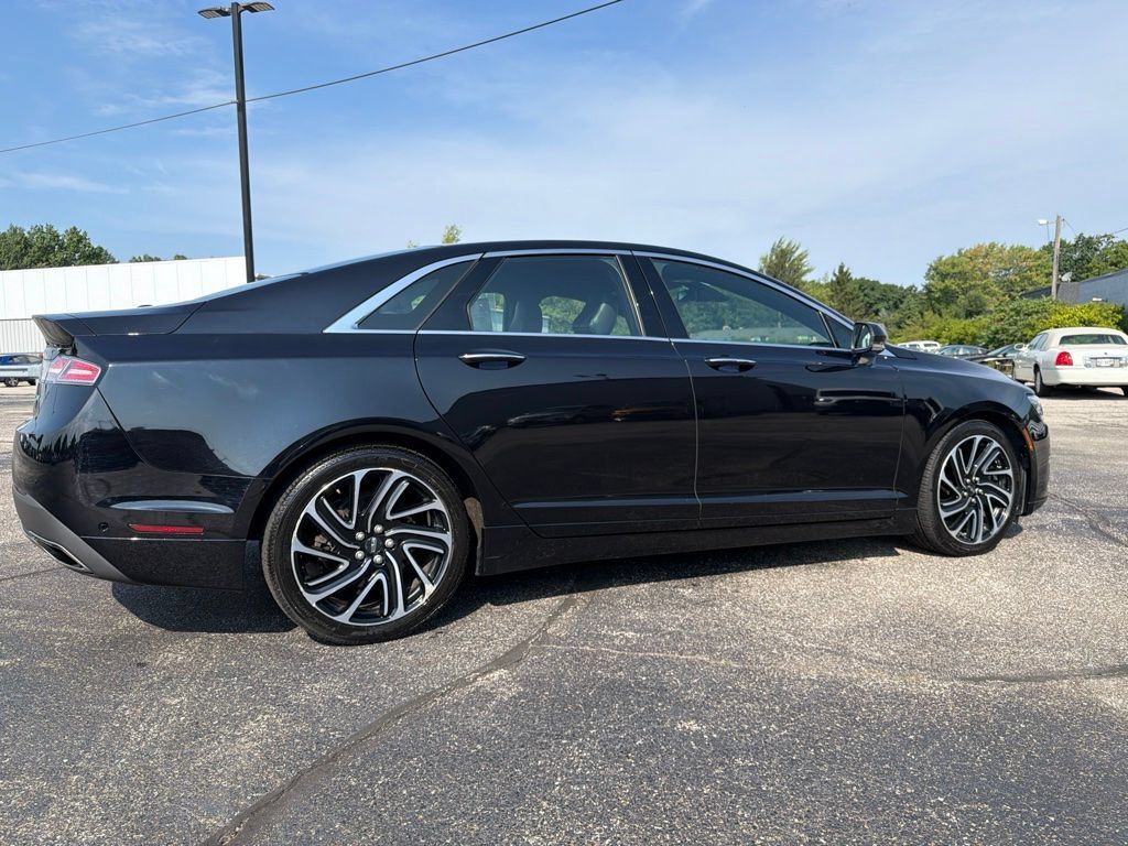 Used 2020 Lincoln MKZ Reserve w/ Luxury Package FWD image 7