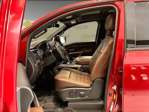Used 2024 Nissan Titan Platinum Reserve w/ Moonroof Package AWD/4WD image 12