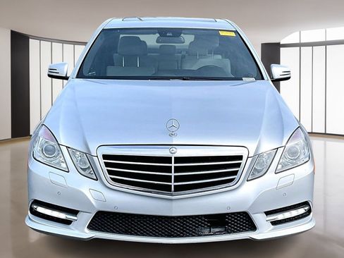 Used 2013 Mercedes-Benz E 350 E 350 image 2
