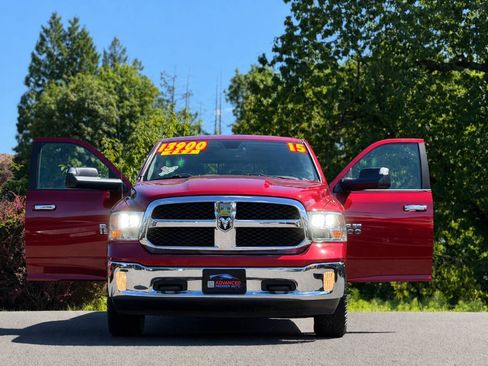 Used 2015 RAM 1500 Classic SLT w/ Luxury Group AWD/4WD image 19