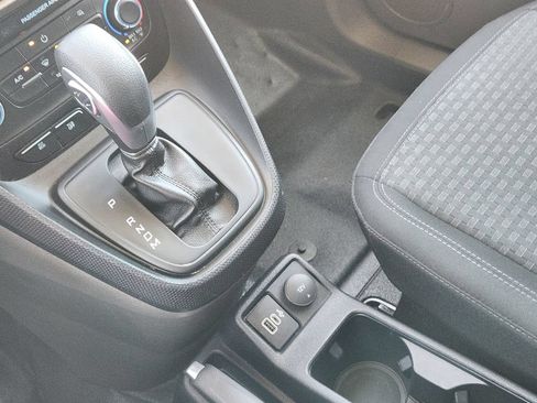 Used 2023 Ford Transit Connect XLT FWD image 21