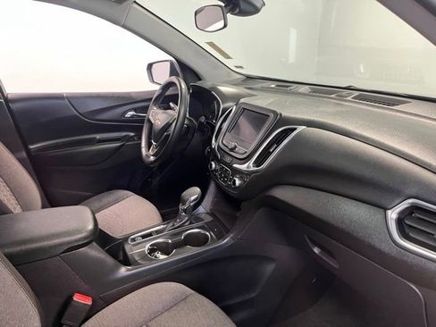 Used 2024 Chevrolet Equinox LT image 11