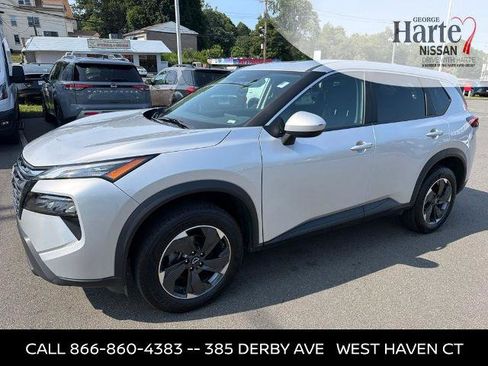 Certified 2024 Nissan Rogue SV AWD/4WD image 4