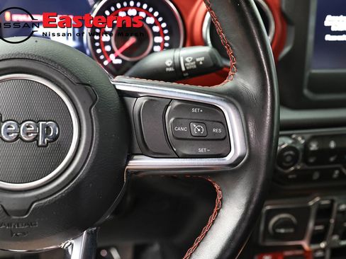 Used 2021 Jeep Gladiator Rubicon w/ LED Lighting Group AWD/4WD image 16