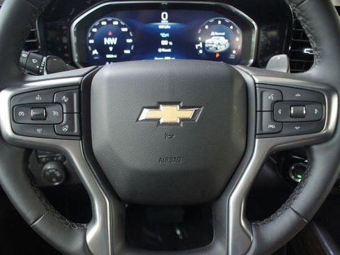 Used 2026 Chevrolet Silverado 1500 LT RWD image 7