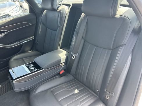 Used 2024 Audi A8 L 3.0T AWD/4WD image 31
