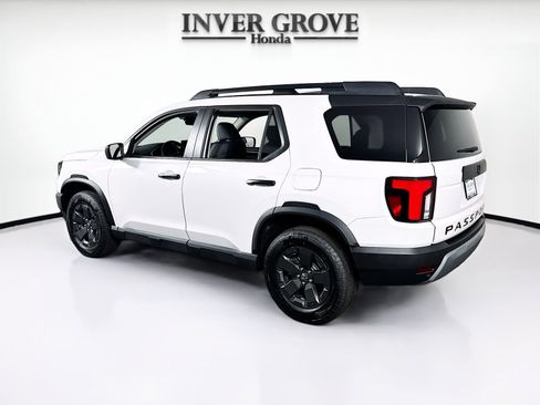 Certified 2026 Honda Passport RTL image 7