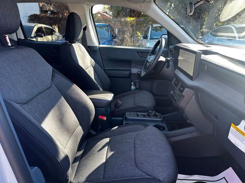 New 2025 Ford Maverick XLT w/ Black Appearance Package image 34