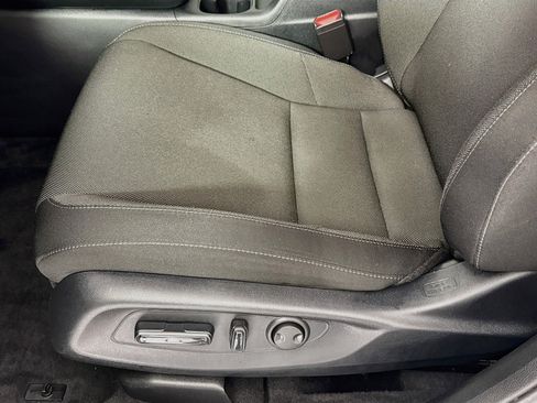 Certified 2024 Honda CR-V EX image 18