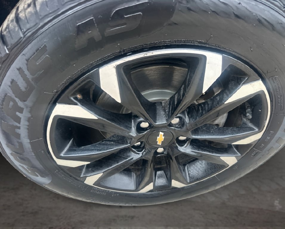 Used 2021 Chevrolet TrailBlazer LT w/ Convenience Package FWD image 17
