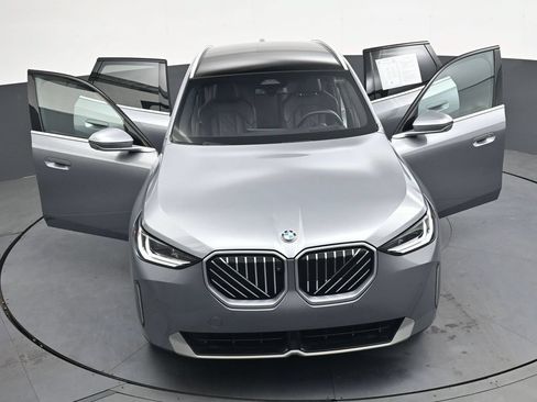 Used 2025 BMW X3 xDrive30i AWD/4WD image 43