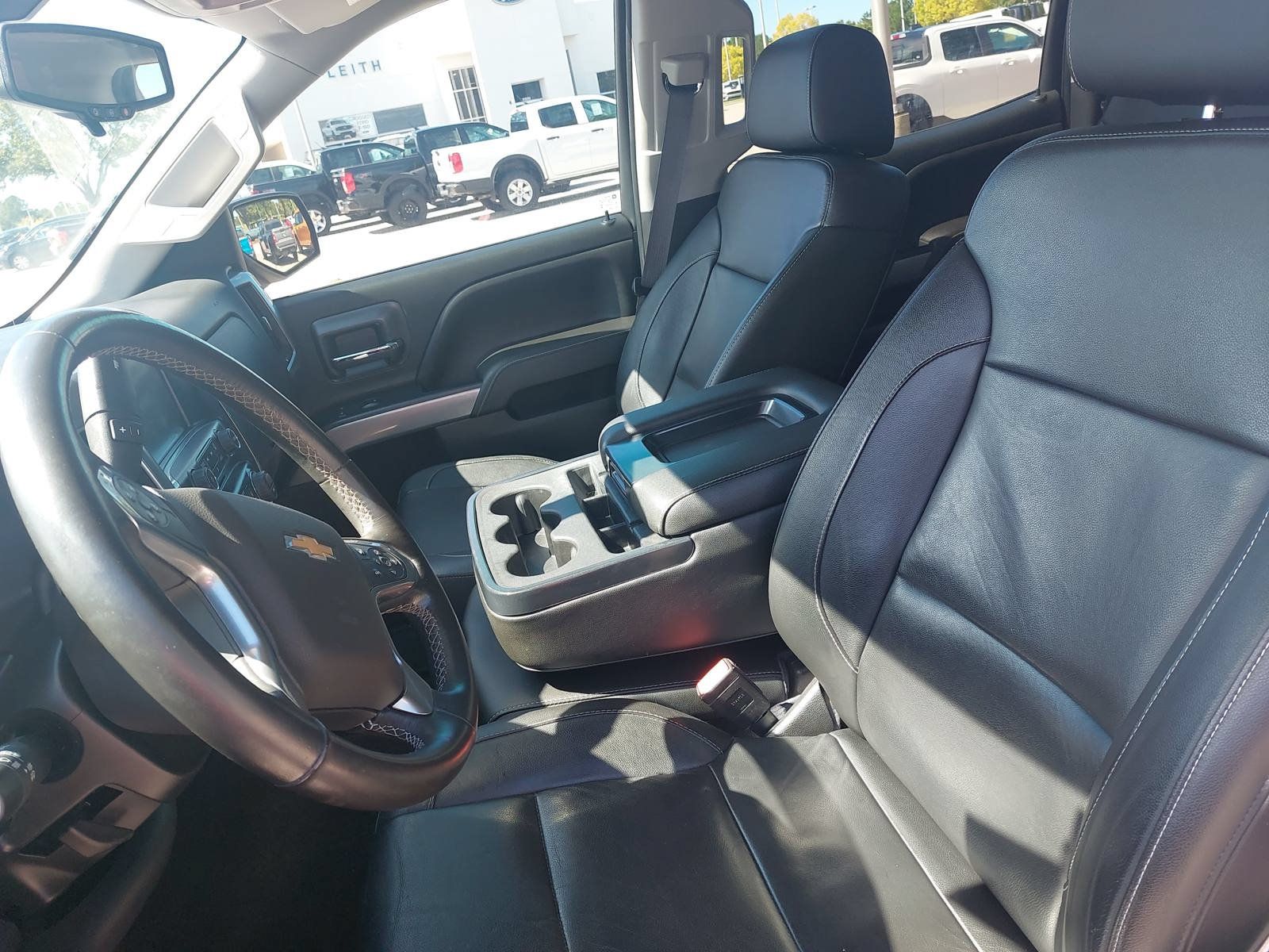 Used 2017 Chevrolet Silverado 1500 LT w/ All Star Edition AWD/4WD image 14