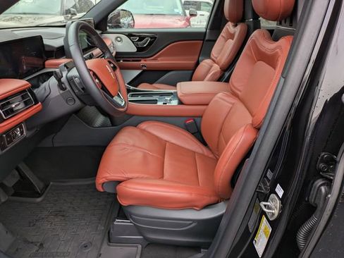 New 2025 Lincoln Aviator Reserve w/ Equipment Group 201A image 19