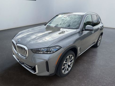 New 2026 BMW X5 xDrive40i image 9