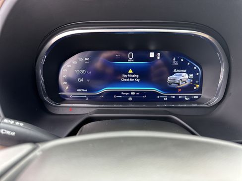 Certified 2022 Chevrolet Suburban High Country w/ LPO, Illumination Package image 30