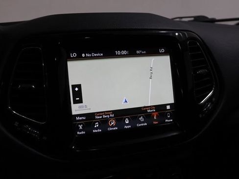 Used 2018 Jeep Compass Limited w/ Navigation Group AWD/4WD image 28