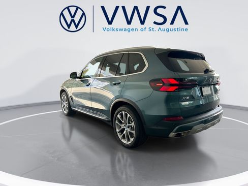 Used 2025 BMW X5 xDrive50e image 5