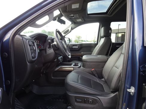 Used 2021 Chevrolet Silverado 1500 LT Trail Boss w/ Convenience Package II AWD/4WD image 9