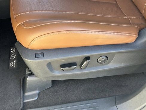 Certified 2023 INFINITI QX60 Sensory w/ Vision Package image 22