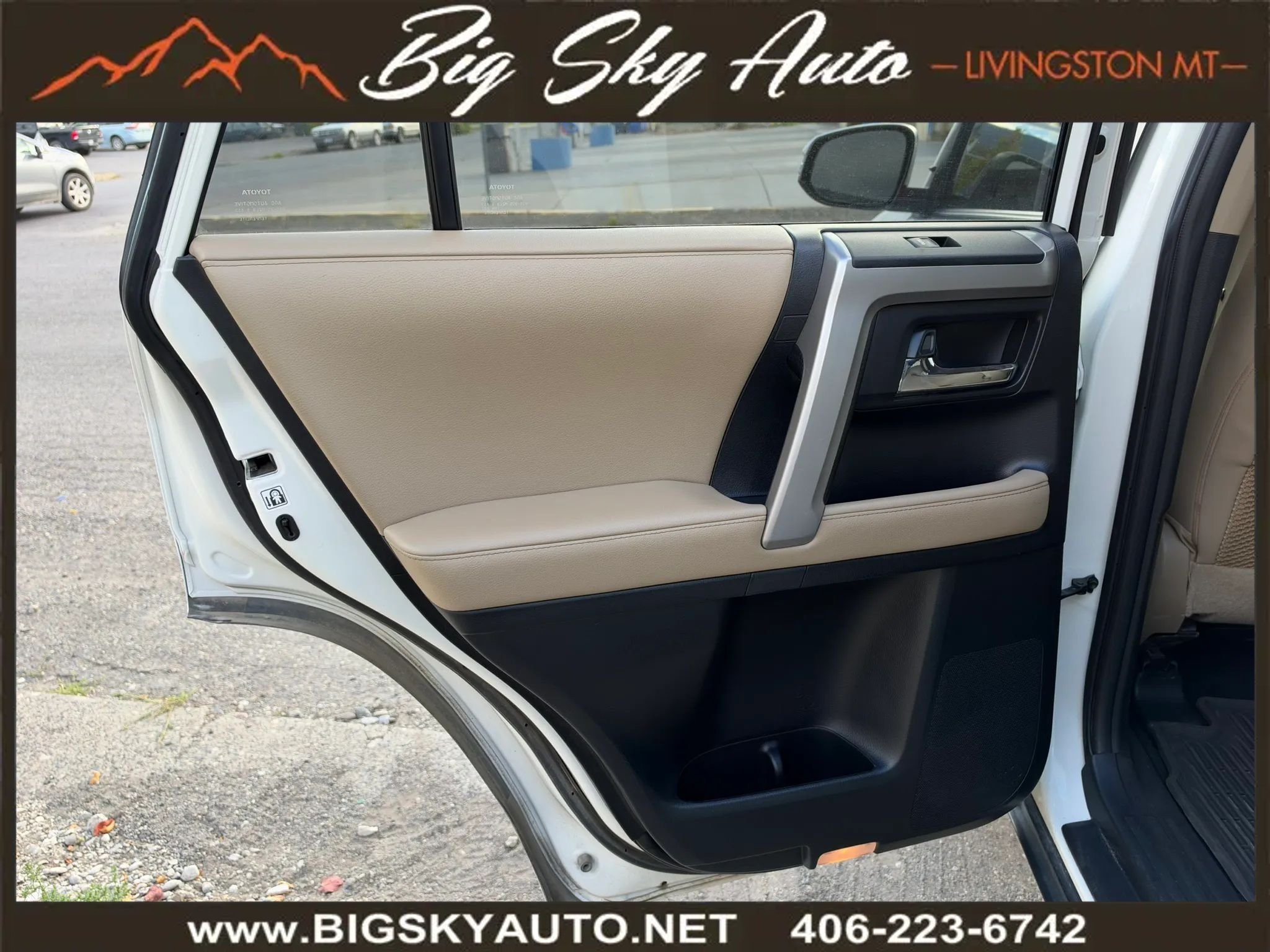 Used 2023 Toyota 4Runner SR5 Premium AWD/4WD image 15