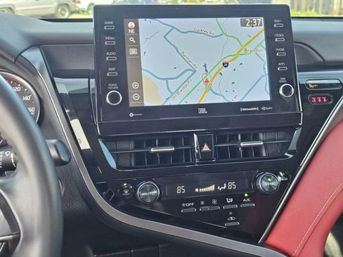 Used 2022 Toyota Camry XSE w/ Navigation Package image 9