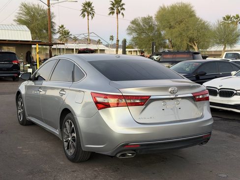 Used 2016 Toyota Avalon XLE image 3