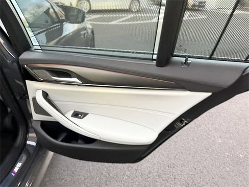 Certified 2022 BMW M5 w/ Executive Package image 35