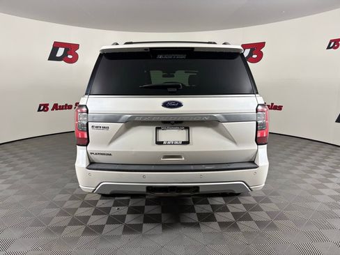 Used 2019 Ford Expedition Platinum RWD image 6